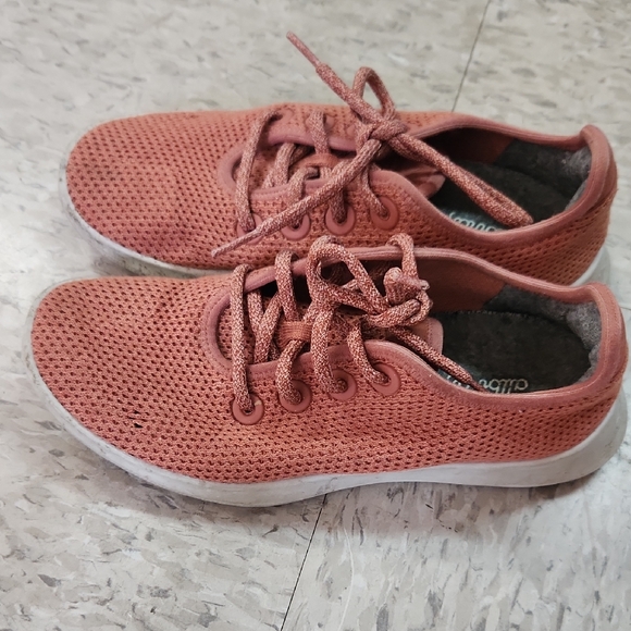 allbirds Shoes - Allbirds Tree Runners Womens Size 7 Rust Sunkissed Orange Red Wool Sneakers